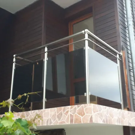 Guest house виламимоза;созополбуджака *